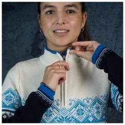 Dale of Norway - Women's St. Moritz - Pull en laine mérinos -Pulls Soldes dale of norway womens st moritz pull en laine merinos detail 5