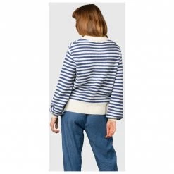 Klitmøller Collective - Women's Gunilla Knit - Pull en laine mérinos 9 Klitmøller Collective - Women's Gunilla Knit - Pull en laine mérinos -Pulls Soldes klitmoeller collective womens gunilla knit pull en laine merinos detail 4